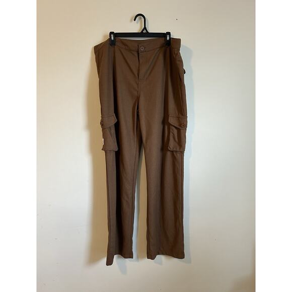 Carhartt Pants - Carhatt‎ Cargo Pants Color Brown Women’s Size 2xl
